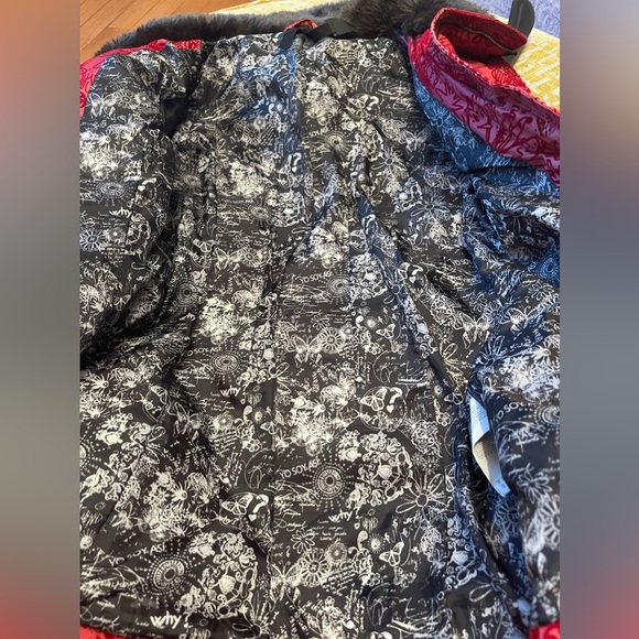 Pre-owned Desigual puffer in red. 36 (S, XS) - Picture 7 of 10